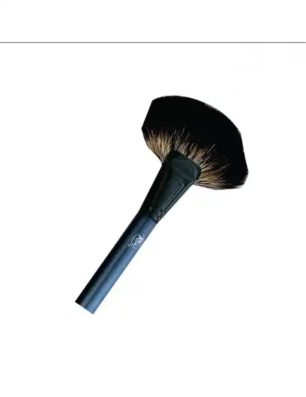 Rivaj UK R01 Fan Brush