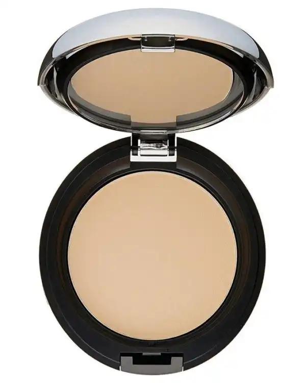 The Body Shop All In One Face Base - 02